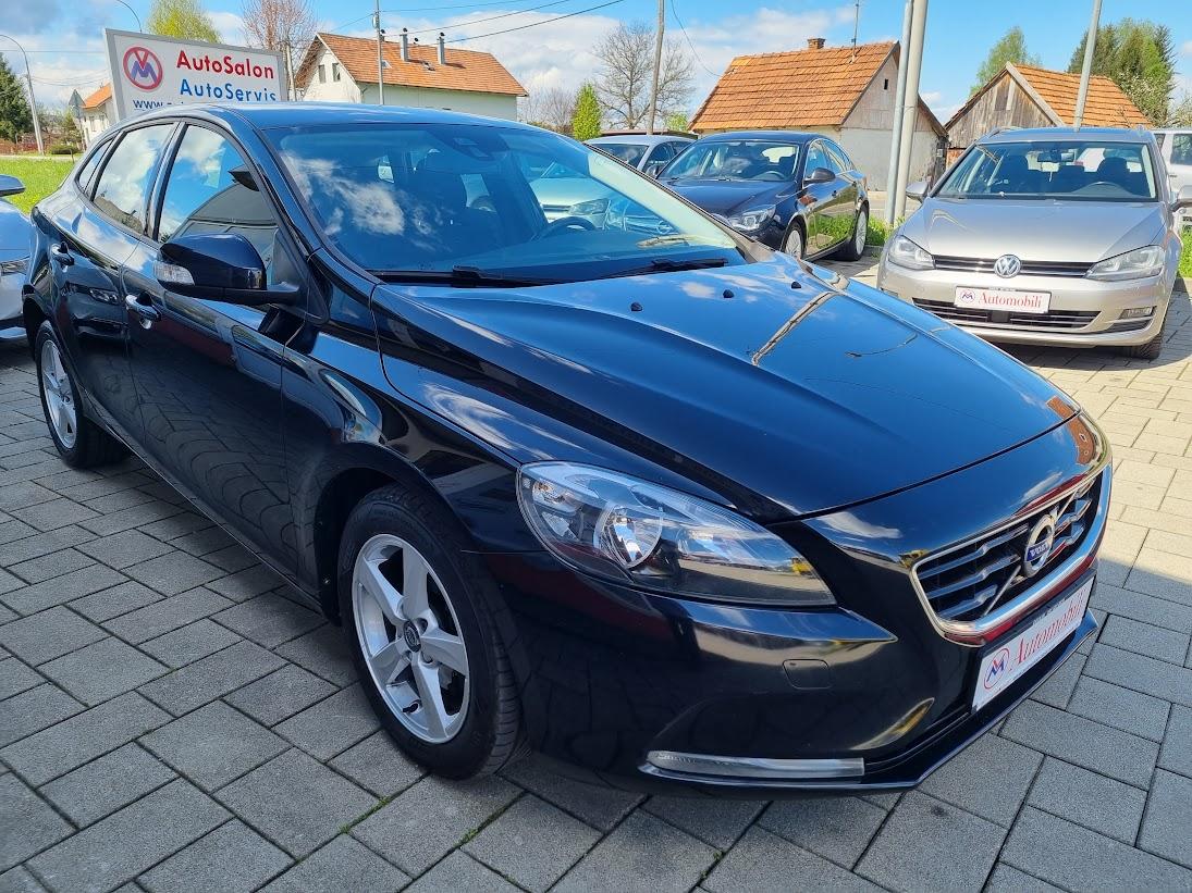 Volvo V40 D2 88g.