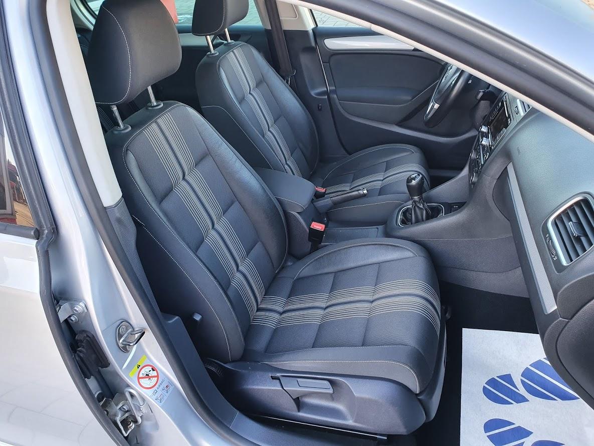 VW Golf VI 1,6 TDI VI 1,6 TDI- Match - PRODANOprema, koža