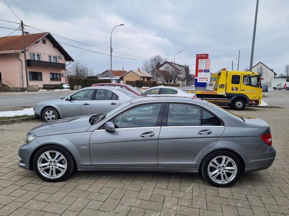Mercedes-Benz C-klasa 180 CDI