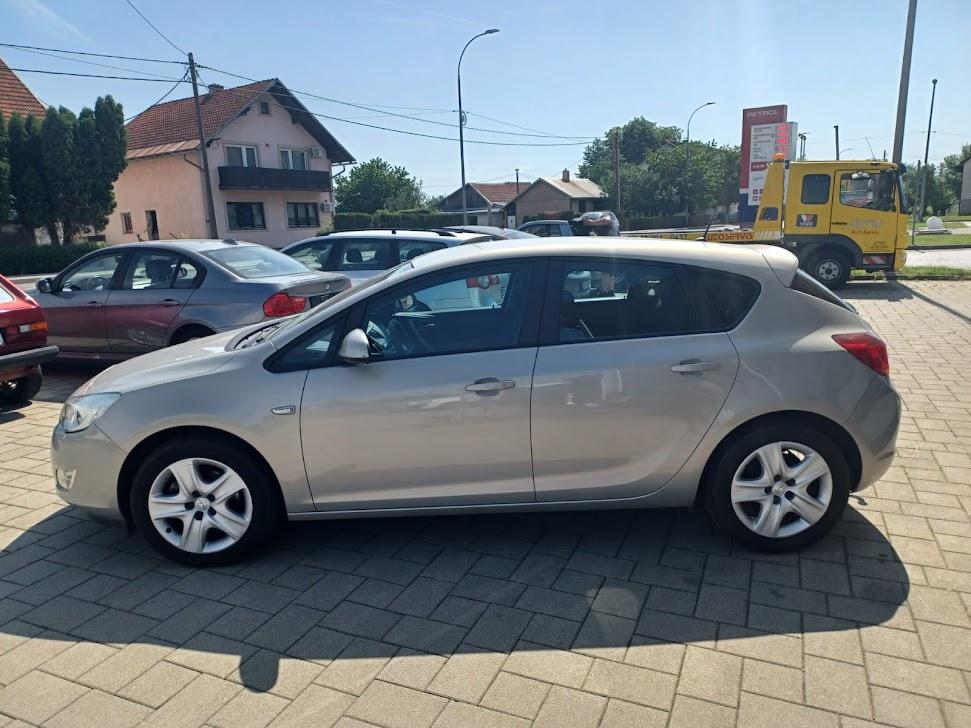 Opel Astra 1,7 CDTI ECO