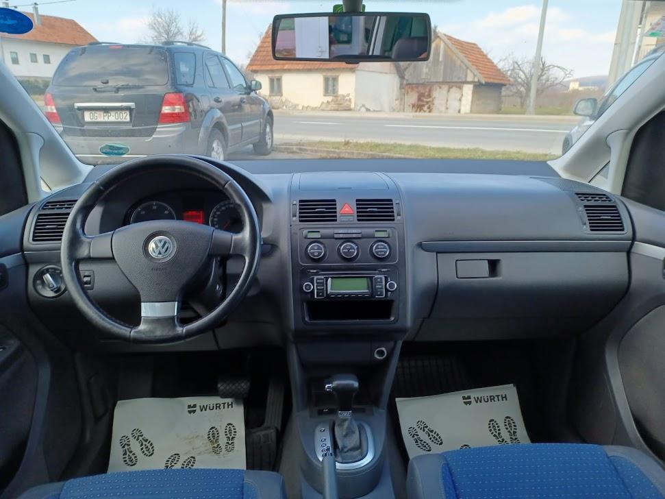 VW Touran 1,9 TDI DSG