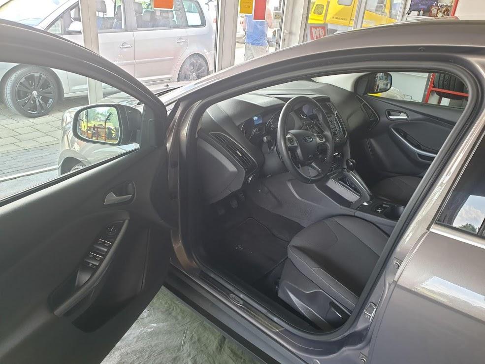 Ford Focus 1,6 TDCI. titanium, navigacija