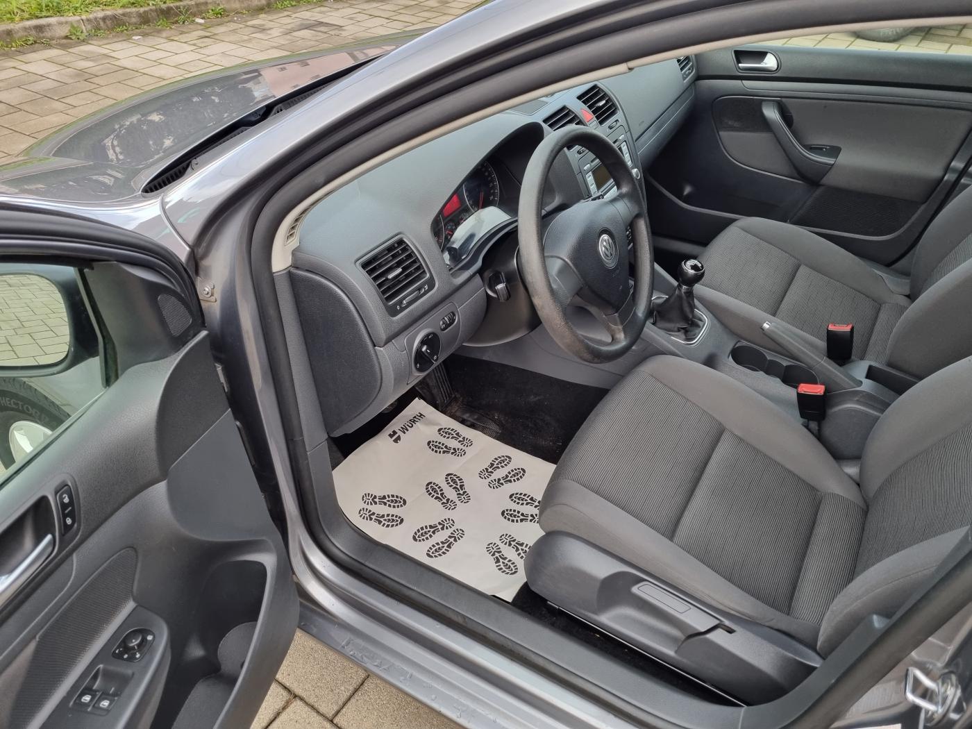 VW Golf V 1,9 tdi