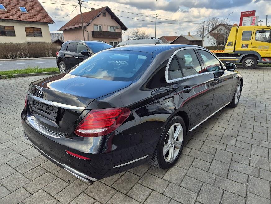 Mercedes-Benz E-klasa 220D AMG, automatik