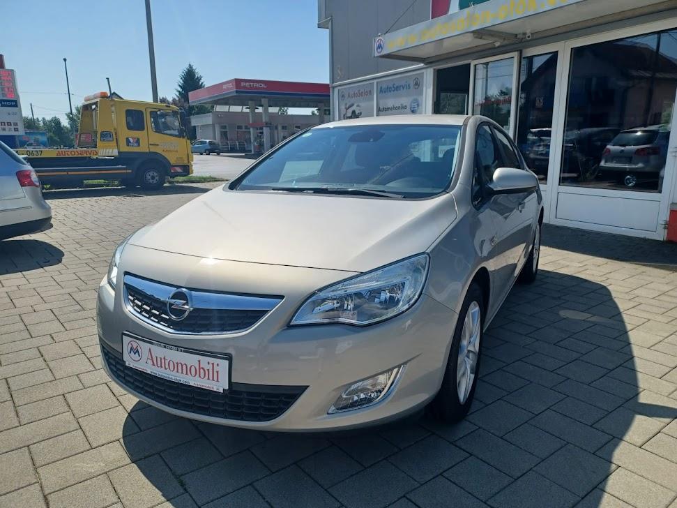 Opel Astra 1,7 CDTI ECO