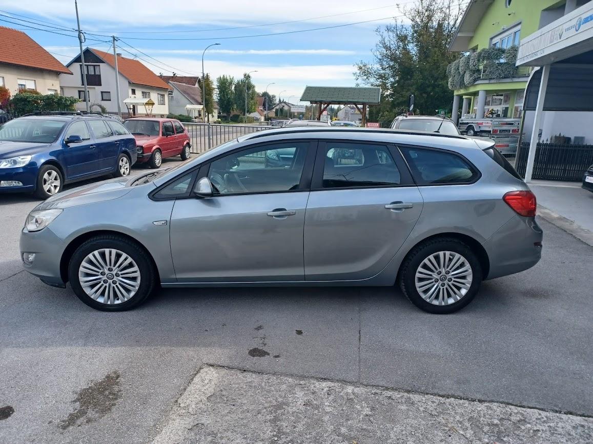 Opel Astra Karavan 1,7 CDTI